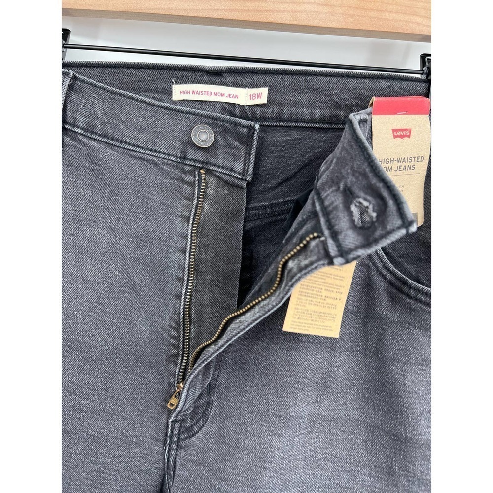 Levi's Women's High Rise Mom Jean In Dark Gray - Picture 7 of 8